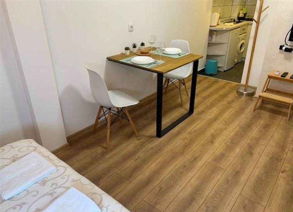 Cozy & Fully Equipped Studio In The Heart Of Downtown And Next To Kalemegdan 베오그라드 외부 사진